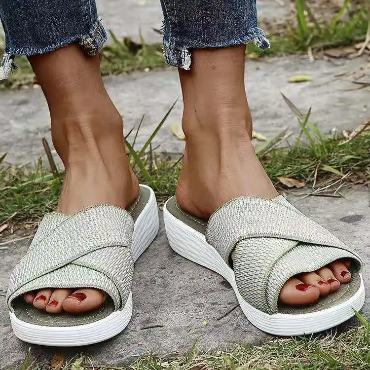 Plattform Slippers Sommer Frauenschuhe Schuhe mit Glitzer Hausschuhe Sandalen