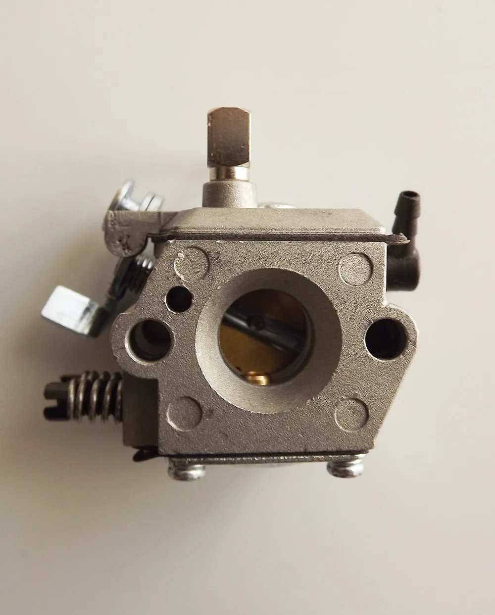New Carburetor For Stihl 028 028AV Tillotson HU-40D Walbro WT-16B Chainsaw Carb New Carburetor For Stihl 028 028AV Tillotson HU-40D Walbro WT-16B Chainsaw Carb