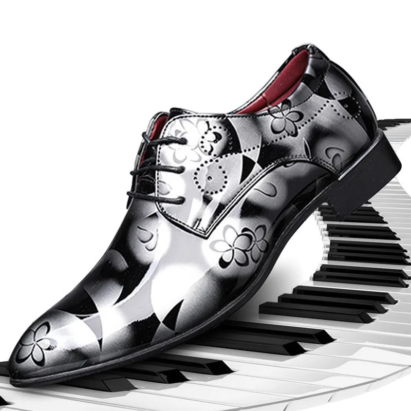 

Plus Size 38-48 Men Formal Dress Shoes Luxury Patent Leather Pointed Toe Floral Pattern Leather Shoes Men Oxford Shoes