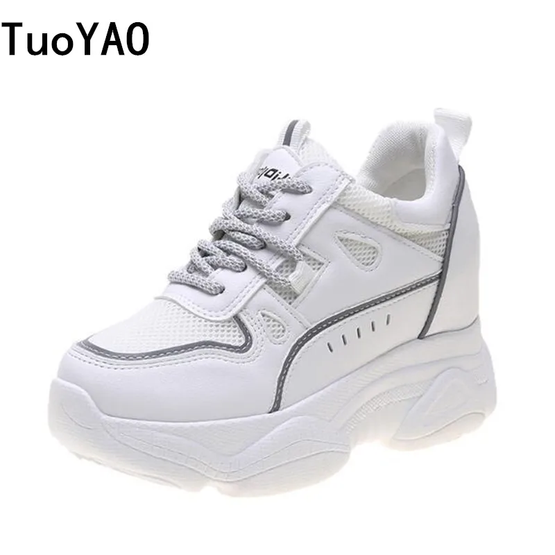 

2019 Fashion Platform Sneakers for Women Autumn Breathable Luxury Chunky Sneakers Women High Sole Leather Casual Shoes for Women