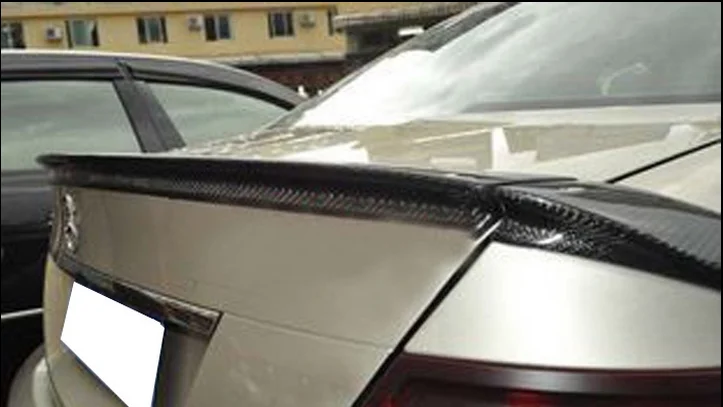 Подходит для Mercedes-Benz W204 C180 C200 C260C300 Brabus задний спойлер из углеродного волокна