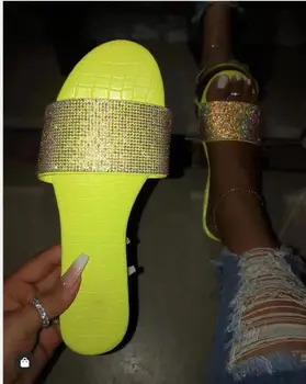 

F Popular Women'S Shoes Diamond Flat Sandals Slippers Slide Luxury Women Designers Flip Flops Yellow Rose Red Famle Lady Summer