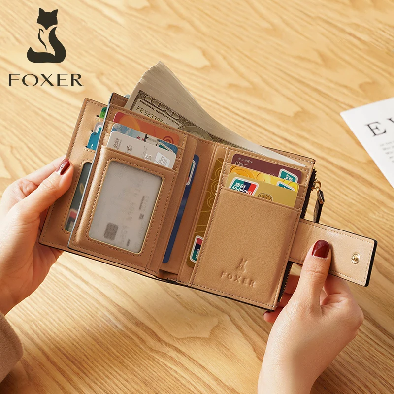FOXER Unterschrift Karte Monogramm Halter Frauen Kurze Geldbörsen Mini Dame Geld Tasche Chic PVC Leder Kleine Geldbörse Mode Kupplung Tasche