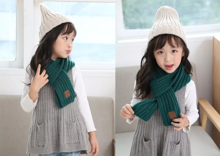 Children's scarf boys warm girls thickened small scarf knitting Korean version boys girls scarf autumn winter hair scarf
