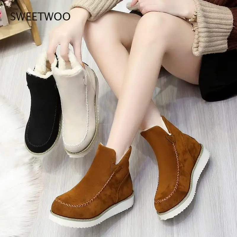 Large size snow boots women's autumn and winter 2021 new fashion plus velvet warmth pedal cotton shoes