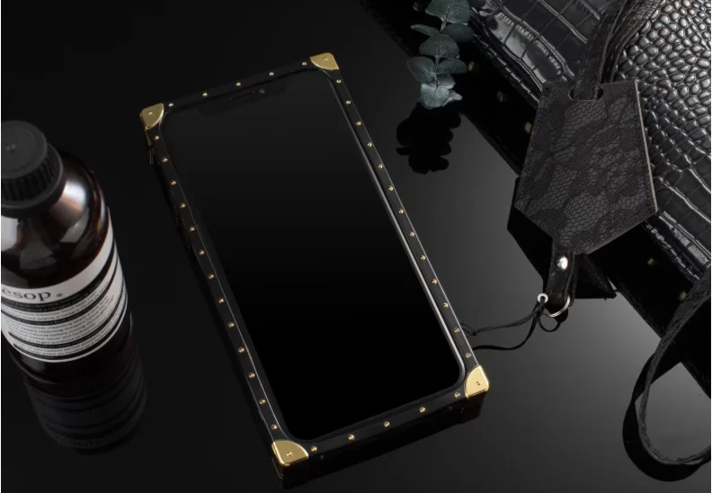 Luxury designer mobile case back cover for sam note10 note 8 note9 s8 s9 s10 s11 s20 plus Big brand cellphone protect shell Luxury designer mobile case back cover for sam note10 note 8 note9 s8 s9 s10 s11 s20 plus Big brand cellphone protect shell