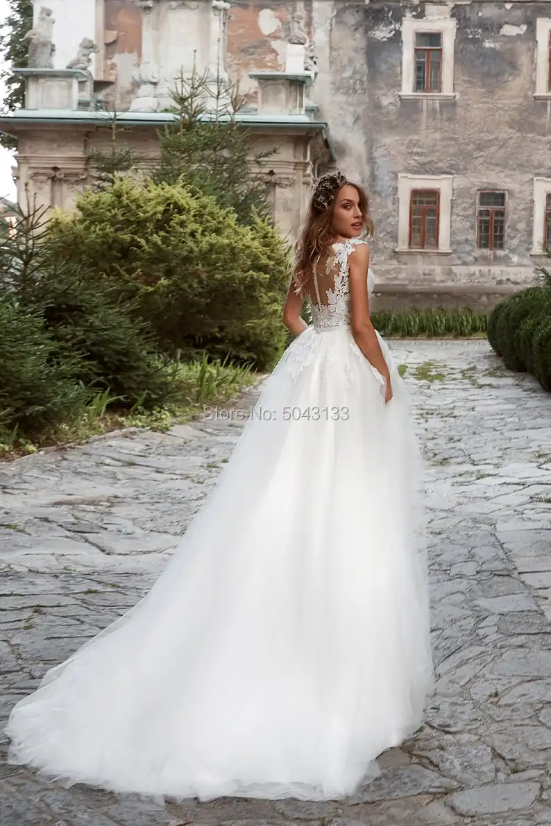 Романтические кружевные аппликации A Line совок декольте Boho свадебный наряд Сексуальная Прямая спина cap рукава длиной до пола Тюлевое платье невесты