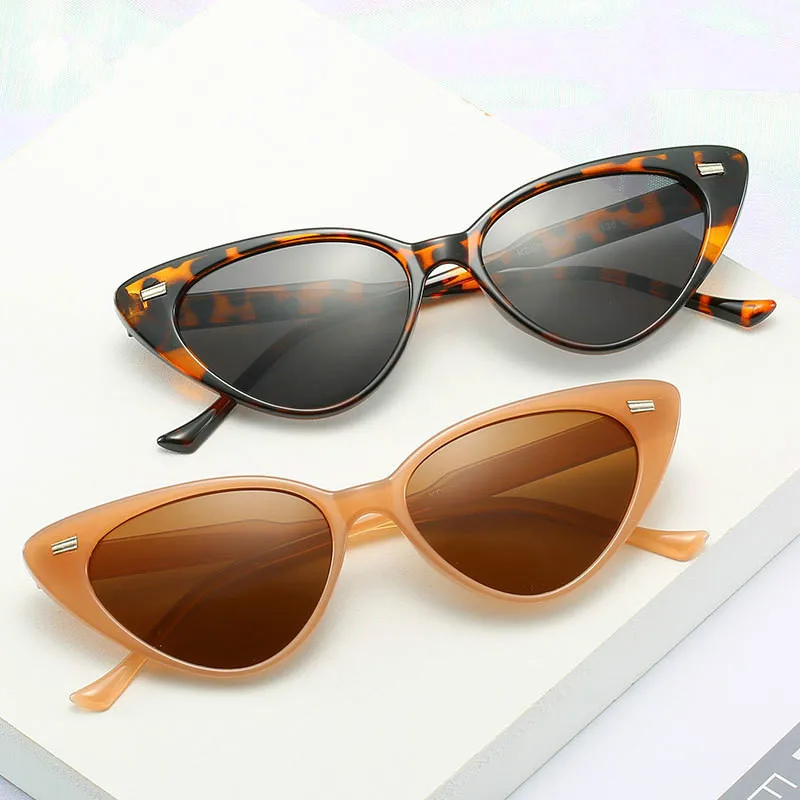 

Fashion Men And Women's Personalized Rice Nail Triangle Cat's Eye Small Frame Sun Glasses Trendy Small Frame Sunglasses UV400