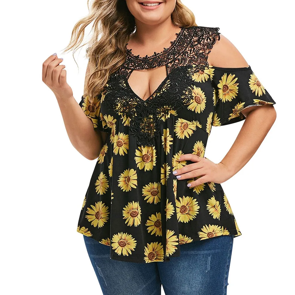 

Free Ostrich Clothes T shirt Women Plus Size Lace Stitch Sunflower Print V-Neck Summer Short Sleeve Tops Loose T shirt femme