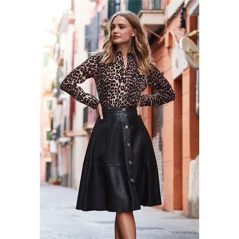 

2020 Fashion PU Leather Skirt Women' High Waist office A-line Spring Autumn Ladies button mid calf solid black retro elegant