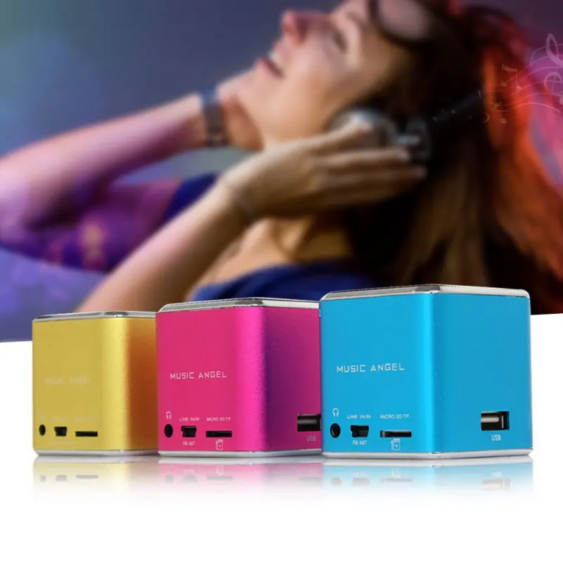 Модный портативный микро-usb; мини стерео динамик с басами музыки MP3/4 FM радио 6 цветов