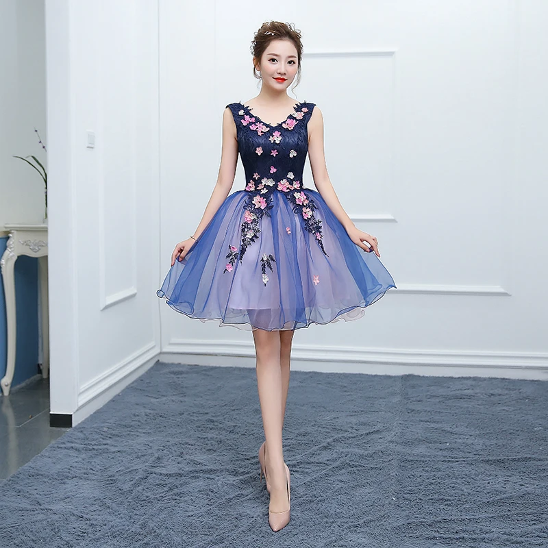 Prom Dress V-neck Classic Flower Appliques Noble Mini Ball Gown Sweet Quinceanera Dresses Party Prom Formal Dress quinceanera dresses