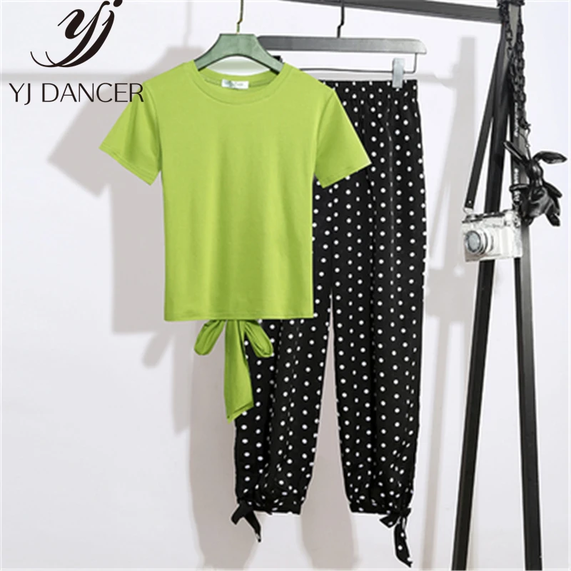 Large Size Suit Female 2019 Summer New Round Neck Short-Sleeved T-Shirt + Dot Nine Pants Two-Piece Tide H00877 |