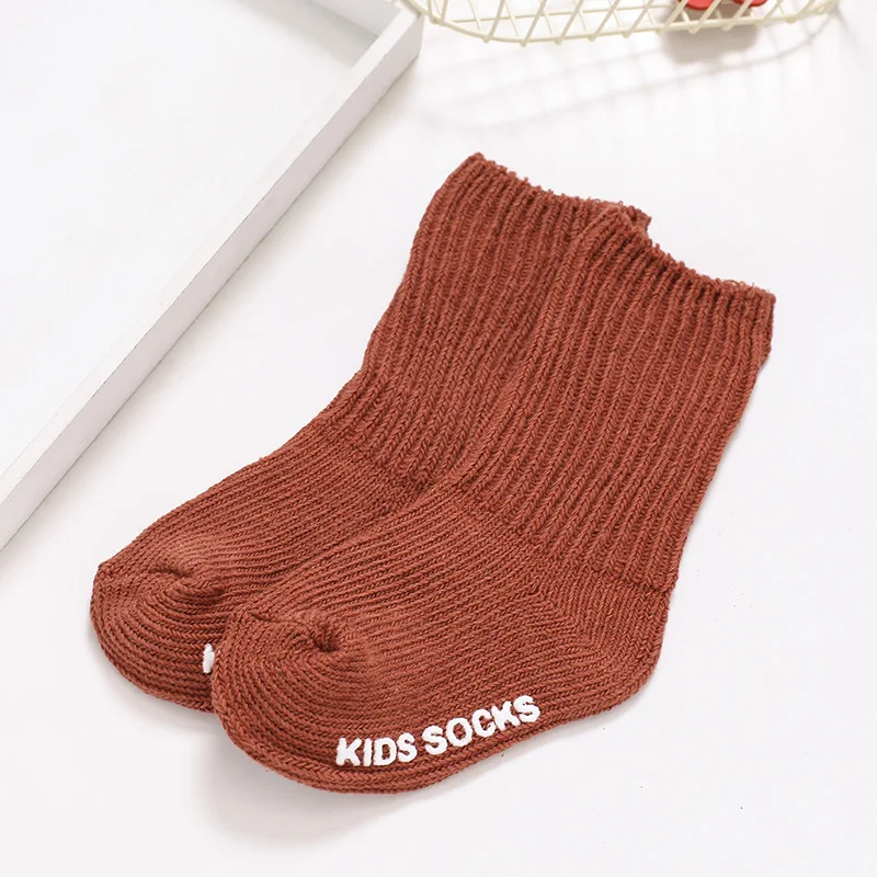 Детские носки осенне-зимние мягкие хлопковые носки для малышей нескользящие носки-тапочки удобные носки для новорожденных аксессуары для малышей от 0 до 4 лет - Цвет: C brown