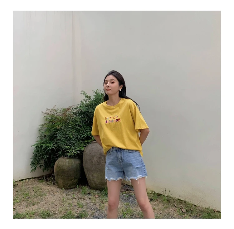 Джинсовые шорты женские 19 корейский стиль Стиль Повседневная универсальная летняя одежда с дырками свободные брюки суб-Мода