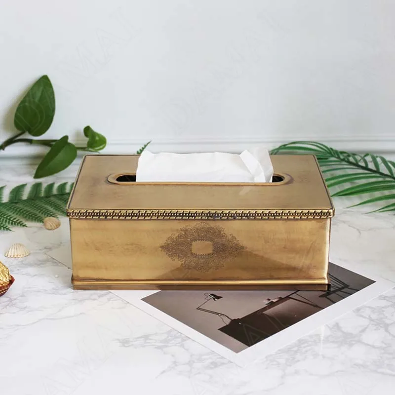 

European Brass Tissue Box Hand Carved Flowers Decorative Living Room Desktop Paper Boxes Retro Art Home Decoration Ornaments