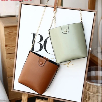 

Women's Crossbody Packages Fashion Vintage Messenger Bag Women Shoulder Package Large Capacity Chain Bucket Bags PU Leather