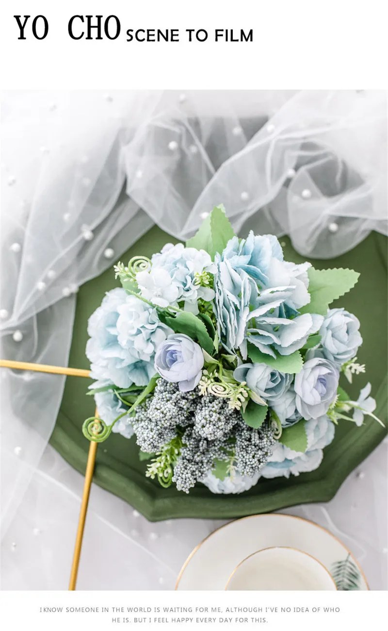 11562120464_166860854