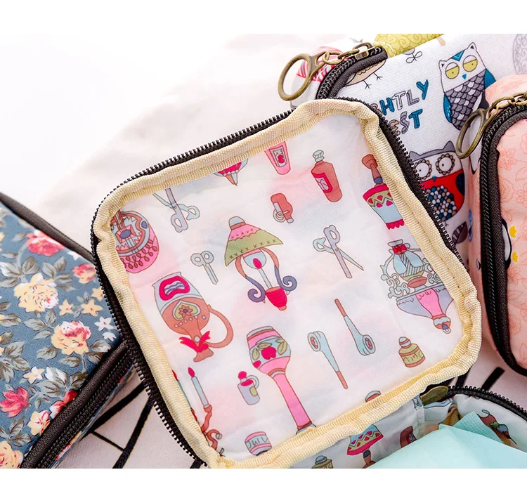 Женская мини-косметичка с мультяшным цветочным принтом, санитарная сумка для салфеток, дорожная губная помада, Туалетная монета, органайзер для денег, Набор сумок