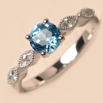 

European and American New Zircon Swiss Blue Topaz Ring S925 Sterling Silver Blue Crystal Ladies Noble Temperament Jewelry Gift
