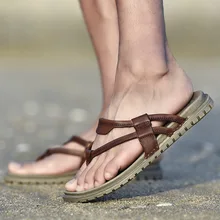 Новинка года; Летние Стильные мужские шлепанцы из натуральной кожи в Корейском стиле; модные повседневные сандалии; мужские шлепанцы