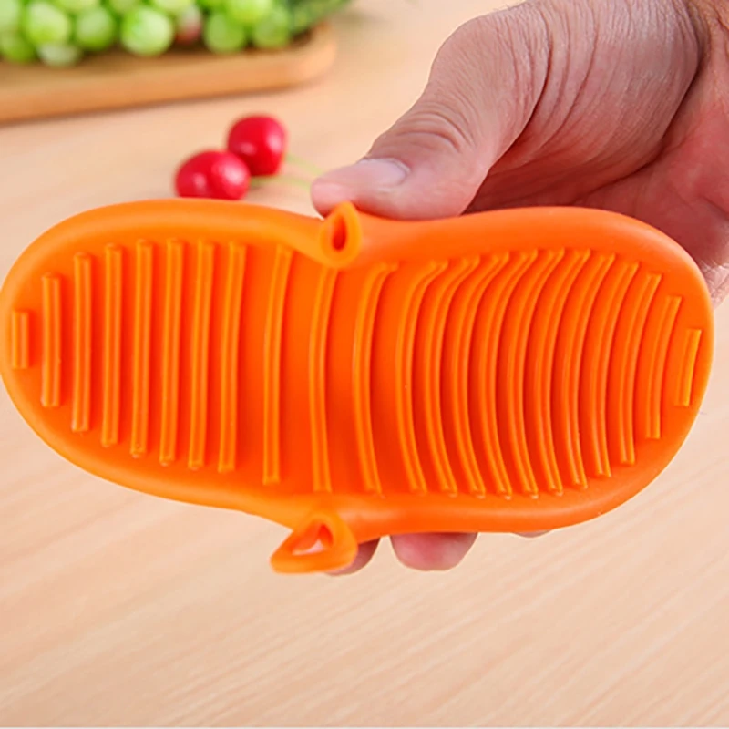 colourful kitchen silica gel heat insulation glove taking plate anti scald clip oven microwave oven mitts high temperature