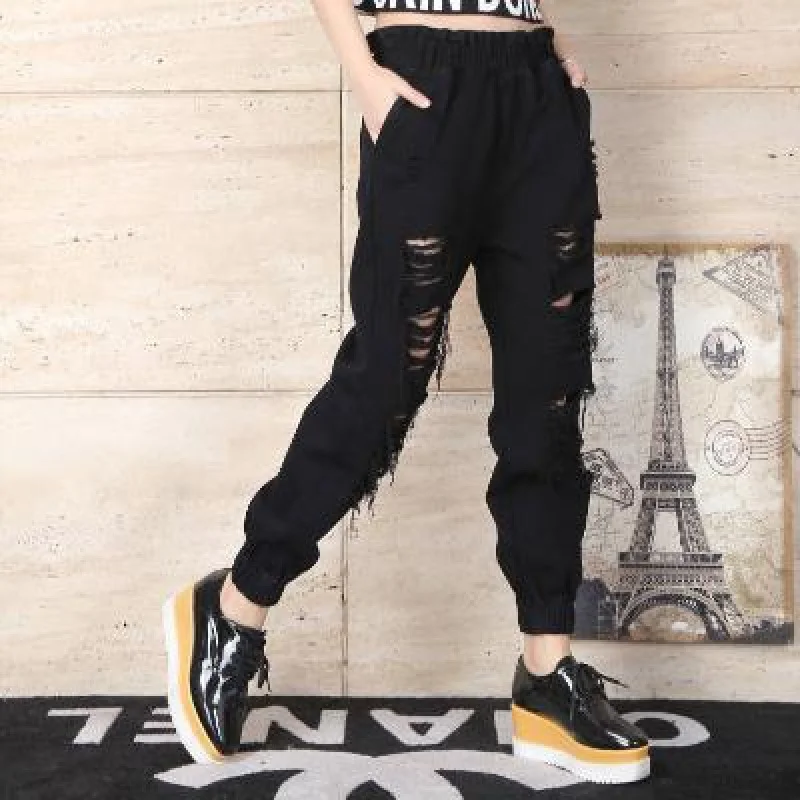 Jeans summer new Korean loose large size fat mm was thin nine points beam feet black jeans female hole tide