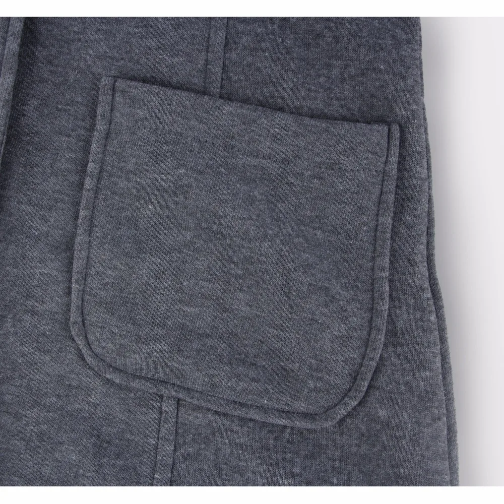 4593535093_1222923068