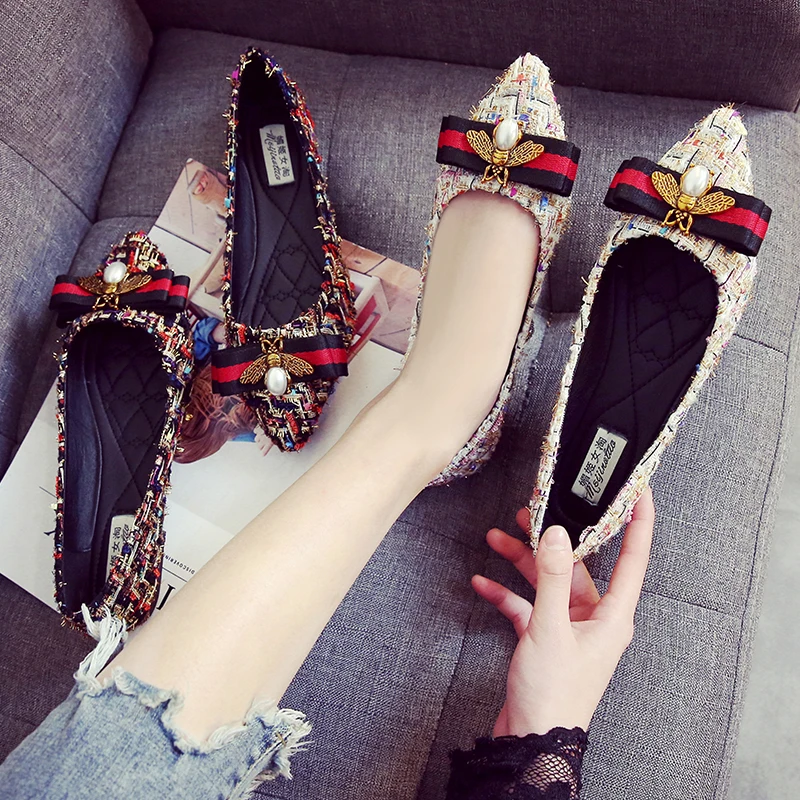 

Plus Size 44 Flat Brand Shoes Women Rhinestone Bee Pointed Toe Flats Breathable Ladies Shoe Loafers Casual Female Footwear