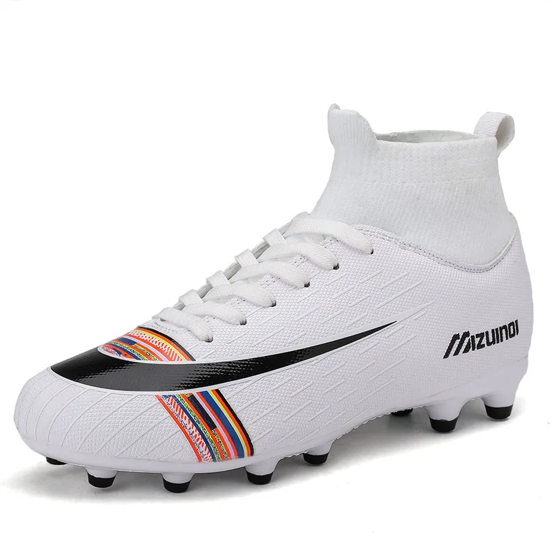 Футбольная обувь для мужчин; Футбольные Детские домашние кроссовки; сверхтонкие футбольные оригинальные удобные водонепроницаемые ботинки; цвет белый, черный - Цвет: white