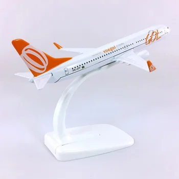 

16CM Boeing B737-800 Brazil GOL airlines 1/400 SCALE airplane model toys diecast plastic alloy plane gifts for kids collection