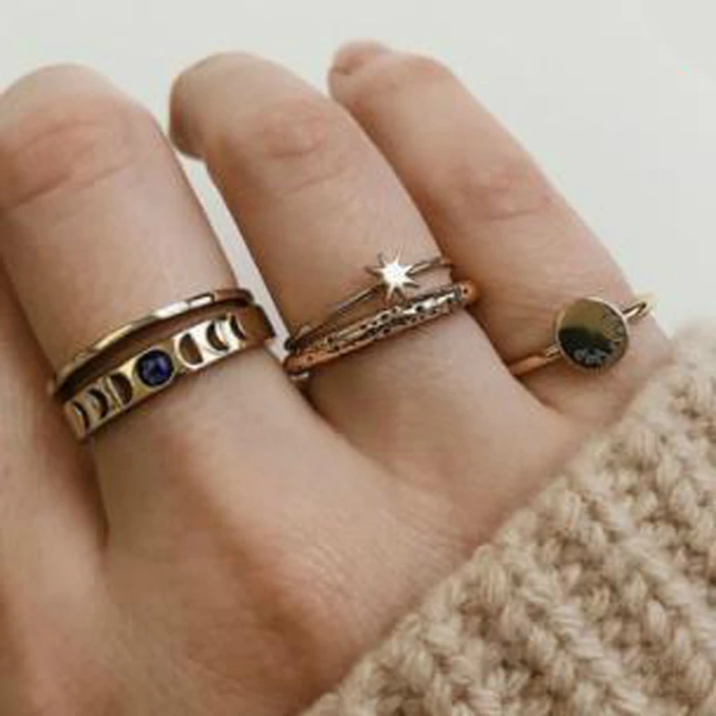 

5-piece Round Hollow Star Moon Rings For Women Lady Simple Rings Set Female Engagement Ring Ladies Vintage Ring Set Female Gifts