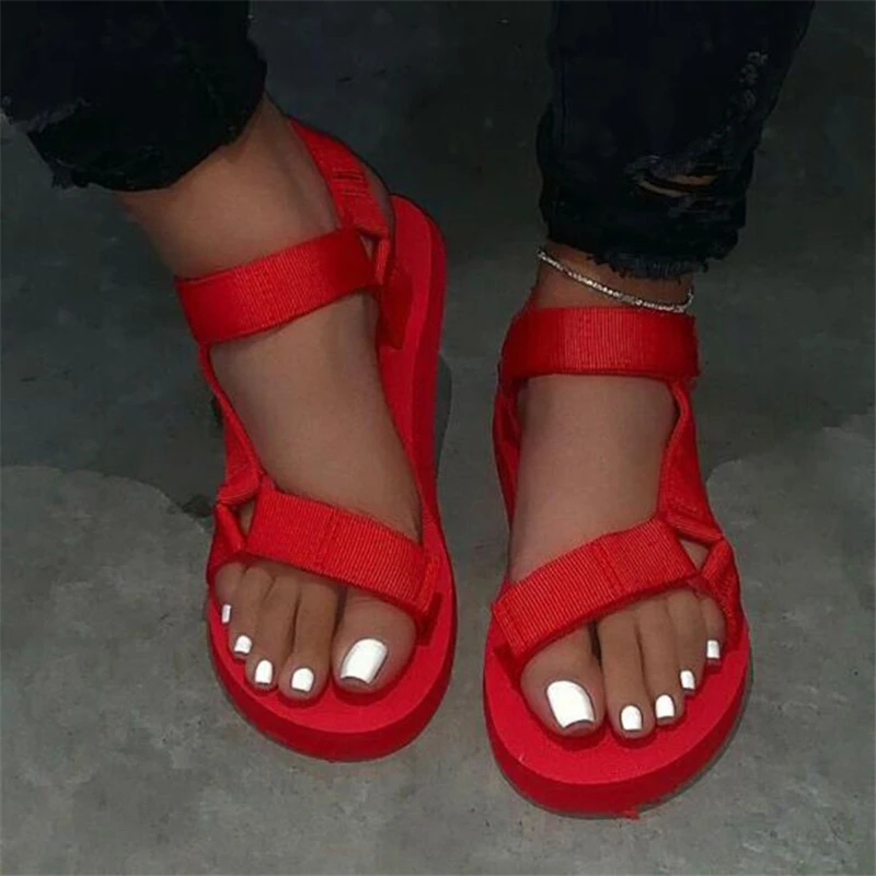 Sandalias informales de Punta abierta para mujer, zapatos antideslizantes con plataforma de bucle de gancho negro, zapatos de playa para verano, novedad de 2020 - Imagen 5
