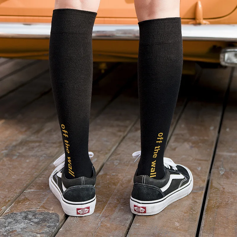 

Letters Embroidery Woman Stockings Solid Color Cotton Autumn Winter Midi Female Socks Breathable Slim Girl Lady Socks Women