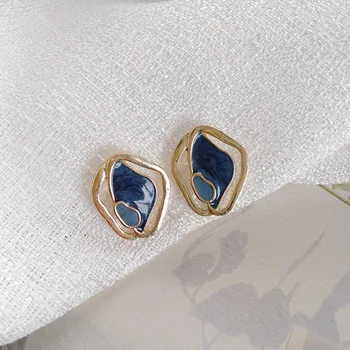 

Stylish Blue Pattern Irregular Clip Earrings Geometric Earring for Women
