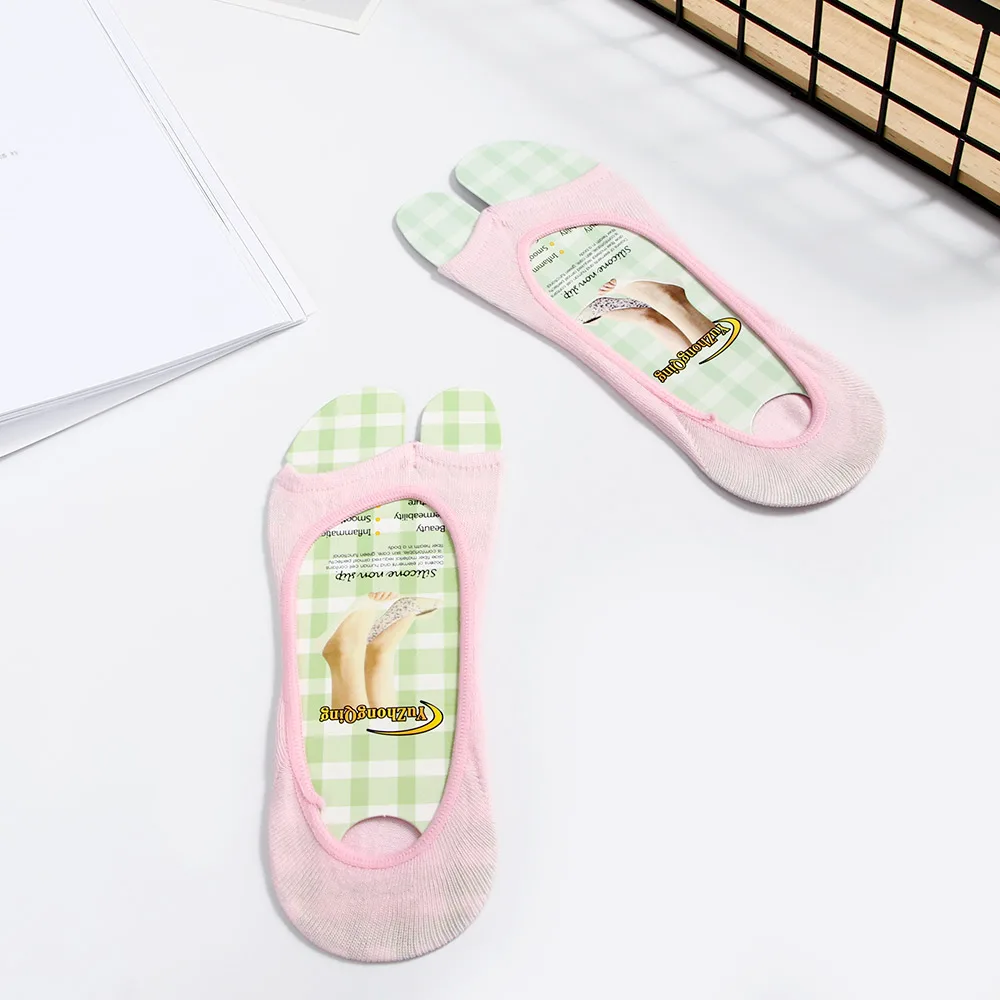 Носки-лодочки с открытым носком летние женские хлопковые дышащие нескользящие носки-тапочки для девочек силиконовые носки с открытым носком и низким вырезом - Цвет: pink