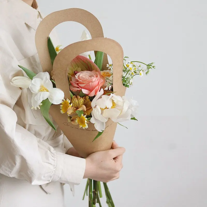 

10pcs/lot Portable Flower Boxes Flower Packaging Flora Paper Bag Florist Packaging Supplies