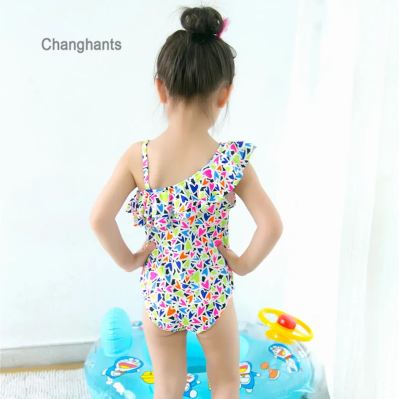 Цельный купальный костюм для девочек с рисунком сердец детская одежда купания