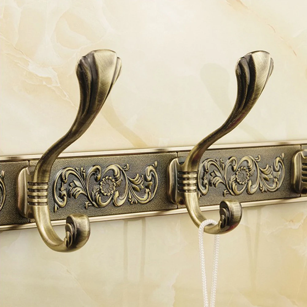 Luxury Robe Hanging Hook Wall Mount Hanger Bathroom Decorative Coat Clothes Rack Hanger Home Accessories