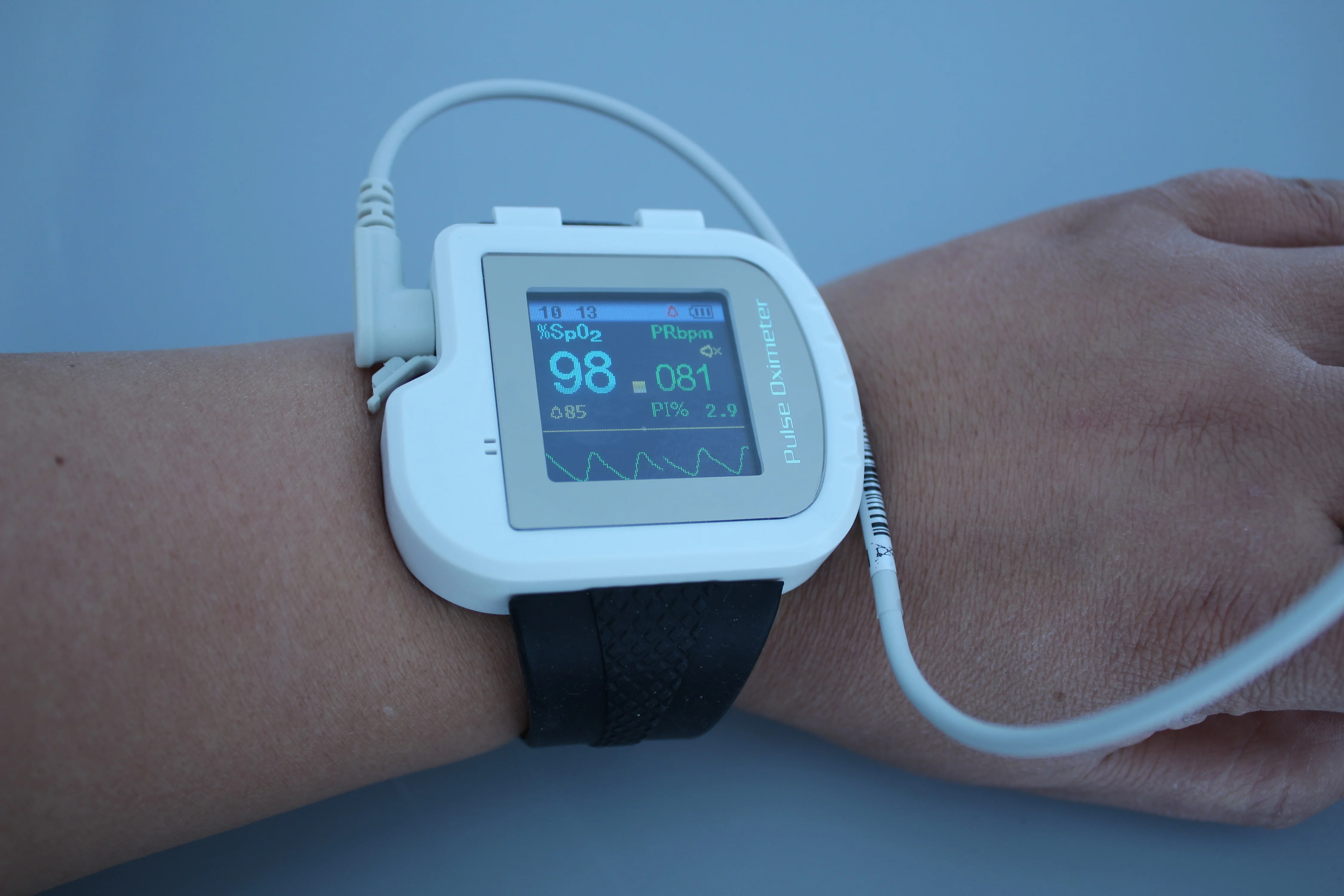 BrandNewCONTECCMS50IwristPulseOximeterovernightsleepstudy