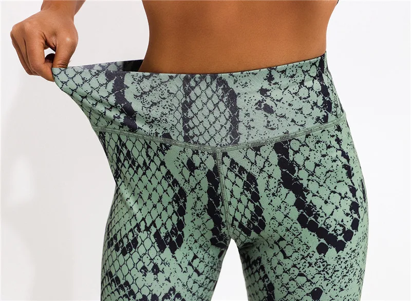 11119025525_1077041442