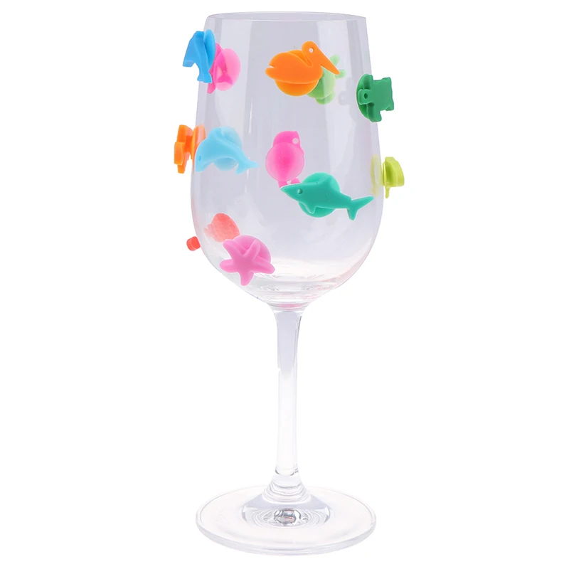 12Pcs/Set Christmas Silicone Marine Animals Wine Glass Marker Drinking Cup Identifier Tag Signs for Party (Mixed Colors)
