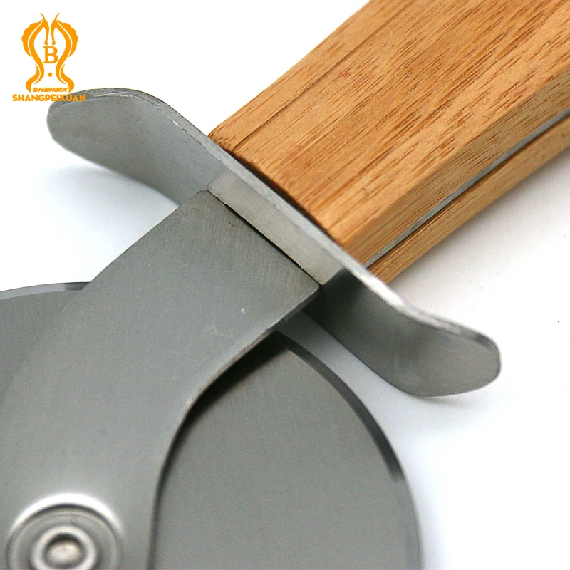 SHANGPEIXUAN Pizza Wheel Cutter Rotating Pizza Slicer Cutter Stainless Steel Wheel Knife With Non-Slip Wooden Handle