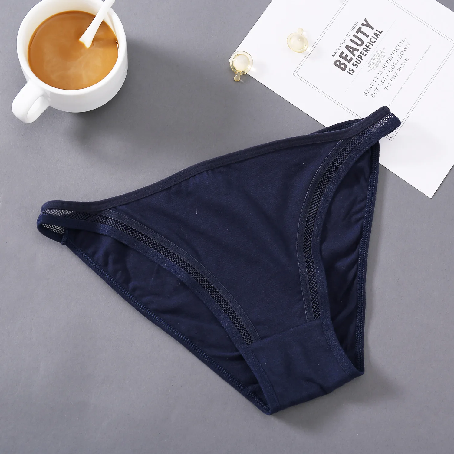 

Comfortable Sports Leisure Charm Shorts Women's Low Waist Pants Underwear Low Key Sexy Women's Comfortable Seamless Briefs