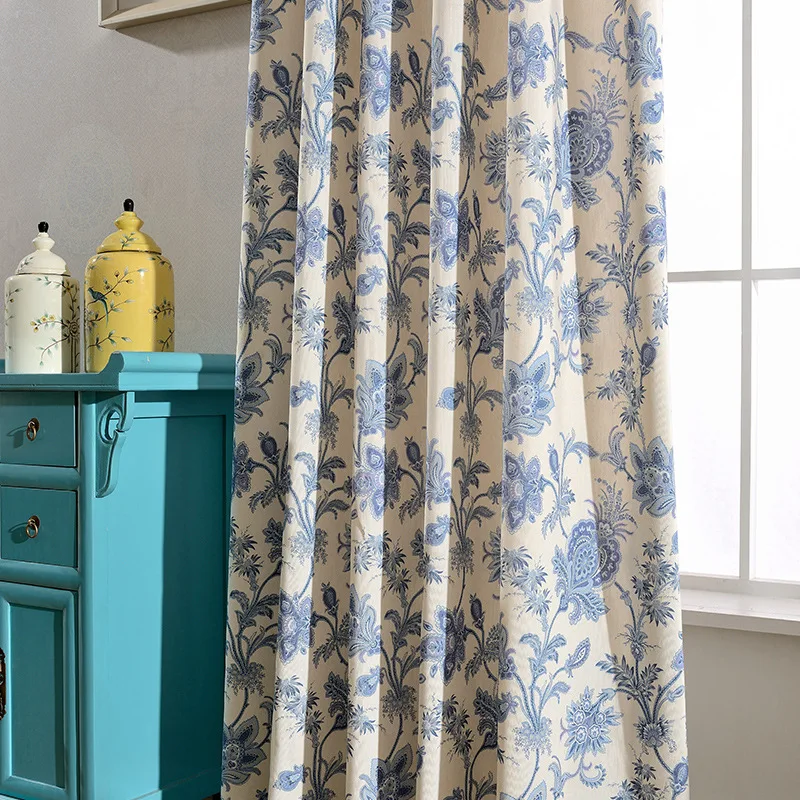

Curtain;1.8 Meter Width, 2.82 Meter Height, 6 Pieces Pillowcase;45cm*45cm,2 Pieces