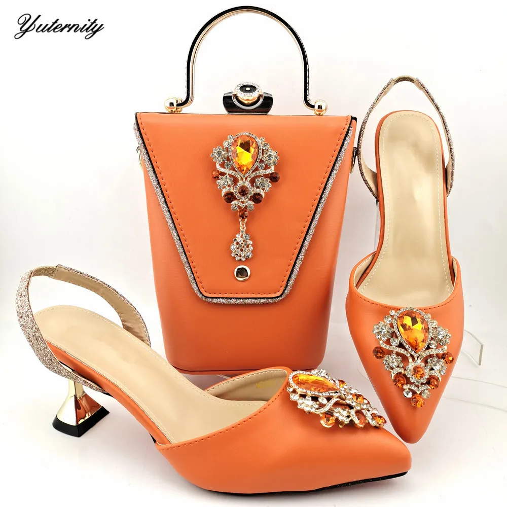 

2022 Hot Selling Decorated With Crystal Orange Shoes And Bag Set Italian Style Woman High Heels Shoes And Purse Set For Party