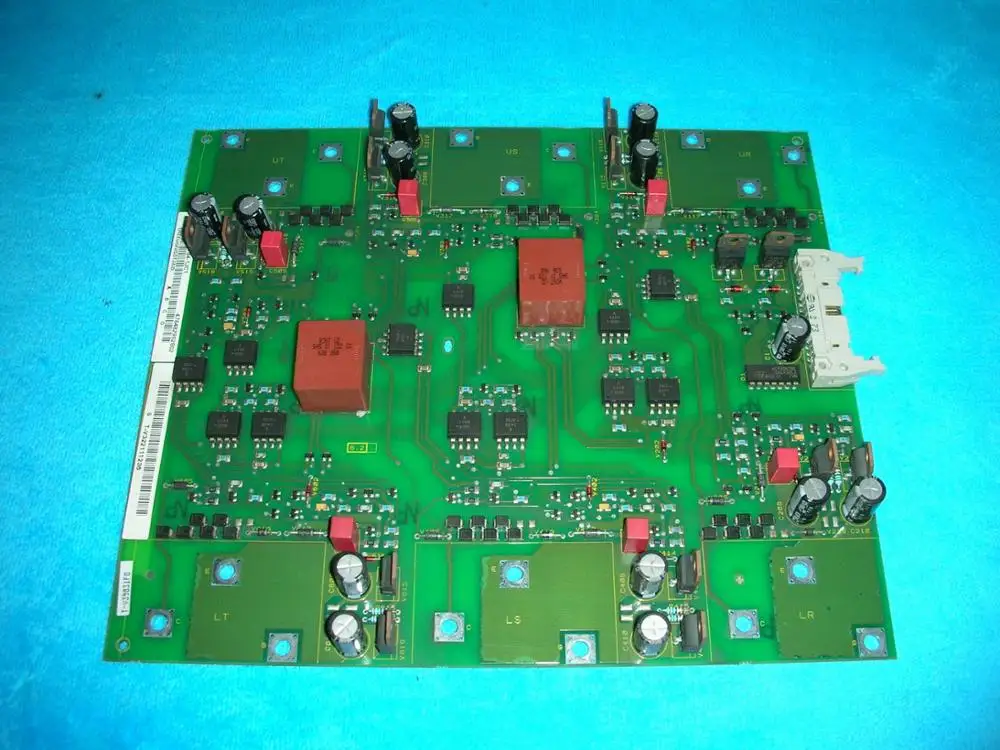 1 шт. б/у SIEMENS 6SE7031-5EF84-1JC1