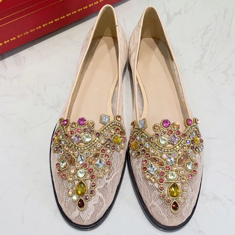 

Topwomen Lace Shoes White Luxury Rhinestones Shoes Women 2019 High Quality Summer Women Flat Shoes35-40