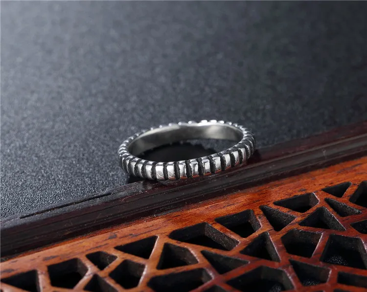 G0899 (1)