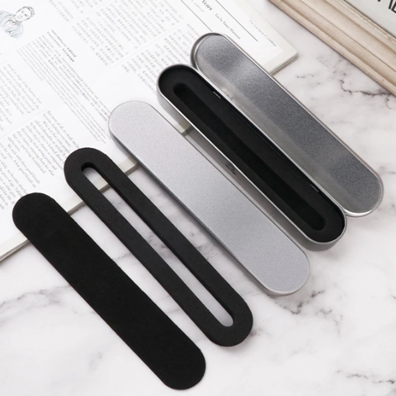 Рисунок 5 - Пустой футляр для ручек